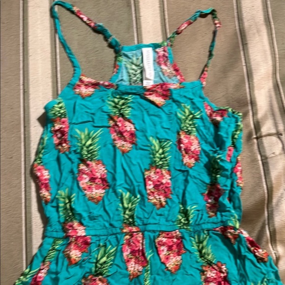 Aeropostale pineapple Romper - Picture 3 of 6